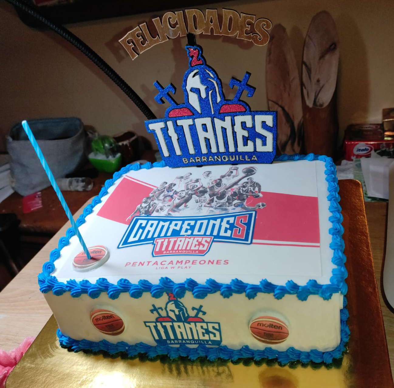Titanes